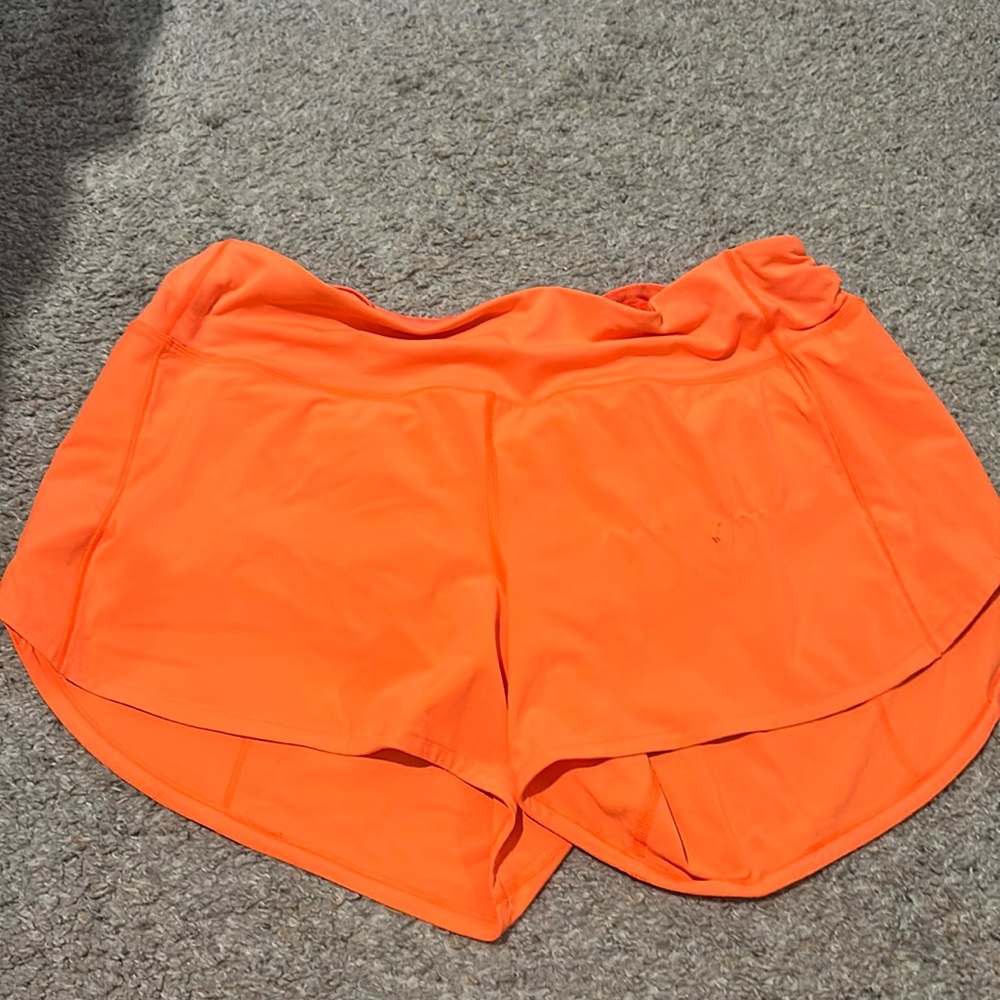 Lululemon Speed Up MR Short Tall in Neon Orange